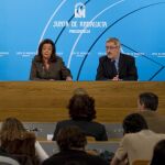 La ex consejera de Presidencia, Mar Moreno, y el ex consejero de Economía, Antonio Ávila, en una imagen de archivo