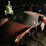 Estado del coche que conducía Arturo Vidal, acompañado de su mujer