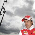 El mundial se le complica a Fernando Alonso