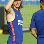 Filipe Luis, durante el entrenamiento de ayer con el Atlético