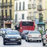 El colectivo conservacionista denuncia la enorme tardanza en la restricción del tráfico en el centro