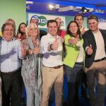 Juanma Moreno, ayer con cargos del PP y candidatos andaluces en las últimas elecciones