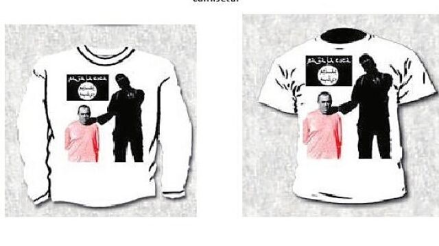 Sudaderas que fueron incautadas por la Policía en las que aparece un estampado que recoge el asesinato mediante decapitación del cooperante inglés Alan Henning por parte del Estado Islámico