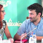 El conseller de Educación, Vicent Marzà, y la vicepresidenta de la Diputación de Valencia, Maria Josep Amigó durante una reunión