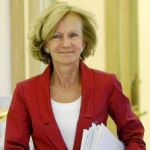 Elena Salgado: «Hay que dedicarse a buscar empleo»