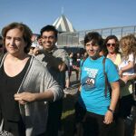 La alcaldesa de Barcelona, Ada Colau, en la manifestación para exigir que se cierre el Centro de Internamiento de Extranjeros de la capital catalana