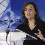 La vicepresidenta del Gobierno, Soraya Sáenz de Santamaría, durante su intervención en el foro "Perspectivas económicas para España 2016"