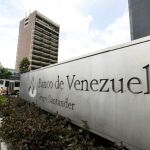El Santander vende a Chávez el Banco de Venezuela por 750 millones de euros