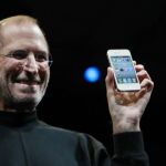Steve Jobs en la presentación del nuevo iPhone