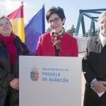 La alcaldesa de Pozuelo, Susana Pérez, durante la inauguración del parque