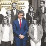 Tan sólo le queda Madrid. Antonio Hernando, Óscar López, Idoia Mendia, Miquel Iceta y Francina Armengol son los principales valedores entre los barones socialistas que han dado la espalda a Pedro Sánchez. A la derecha de la imagen aparece Sara Hernández, la única defensora –ya en un perfil bajo– con que cuenta hoy el ex líder de Ferraz