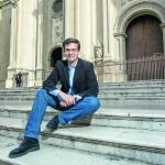 El candidato del PSOE a la alcaldía de Granada, Francisco Cuenca