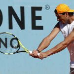 El tenista español Rafa Nadal, durante el entrenamiento realizado ayer en las instalaciones de la Caja Mágica