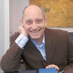 El escritor y autor del libro, Antonio Piedra