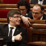 El presidente de la Generalitat, Carles Puigdemont durante la sesión de control al presidente