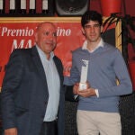 El diestro López Simón, premiado por la Taberna Maná, en Alpedrete