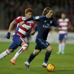 Modric, durante el partido del Real Madrid ante el Granada.