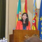 Imagen de ayer de la comparecencia de la concejala popular María España