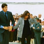 Julián siempre fue el hijo que estuvo más próximo a Carmina en sus momentos más duros