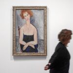 «La pelirroja con el colgante», de Modigliani, una de las grandes obras que se exhiben en Bilbao