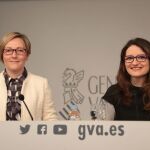 La consellera de Vivienda, María José Salvador, compareció junto a la vicepresidenta Oltra