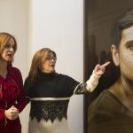 La presidenta de las Cortes y de la Fundación Villalar-Castilla y León, Silvia Clemente, y la de la Diputación de Zamora, Mayte Martín, inauguran la exposición de fotografía”Terre de Personne”, de Pierre Gonnord