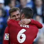 Antoine Griezmann y Koke celebran el gol del Espanyol
