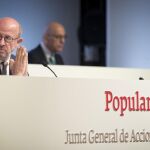 El presidente del Banco Popular, Emilio Saracho, ayer