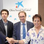 En la imagen, Oriol Esculies, Marc Simon y Conxita Soler, tras el acuerdo