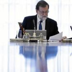 El presidente del Gobierno, Mariano Rajoy, en el Consejo de Ministros extraordinario del pasado 21 de octubre en el que se aprobó la aplicación del 155