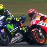 Así tira Valentino Rossi a Marc Márquez