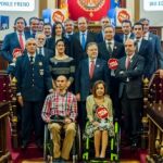 Los premiados posan con los galardones de la octava edición de los Premios Ponle Freno