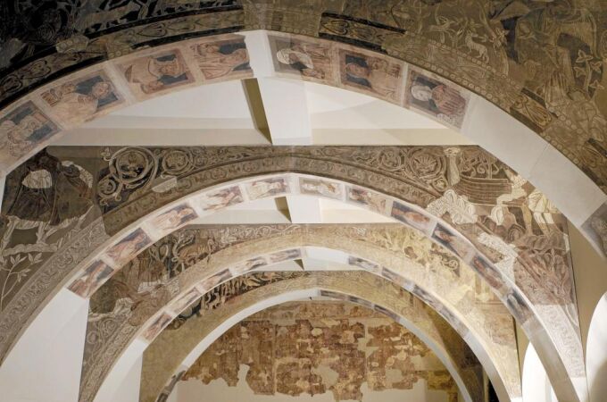 Una de las pinturas murales de Sijena, expuestas en las salas del Museo Nacional de Arte de Cataluña