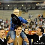 Familiares, amigos, toreros y aficionados despiden a Adrián