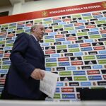 El seleccionador nacional, Vicente del Bosque, momentos antes de la rueda de prensa.
