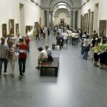 Asistentes al museo del Prado de Madrid,