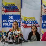 Lilian Tintori, esposa del opositor preso venezolano Leopoldo López, ofrece declaraciones el jueves pasado en Caracas