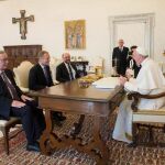Francisco con Martin Schulz, Jean-Claude Juncker y Donald Tusk