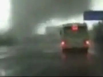 Un tifón arrasa el sur de China Un tifón arrasa el sur de China