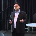 Amit N. Patel, responsable del estudio, en una conferencia