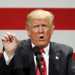 El aspirante presidencial republicano Donald Trump
