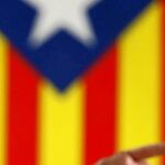 Josep Rull, coordinador general de CDC, calificó ayer de «escarnio» los registros, que achacó a la voluntad de «abatir una pieza clave» del proceso soberanista