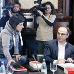 Con el «No» de la Cup a la investidura de Artur Mas el plan de choque social corre el riesgo de saltar por los aires