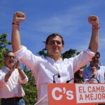 Albert Rivera, durante su intervención hoy en el acto central de campaña del partido naranja en el madrileño Parque de Berlín