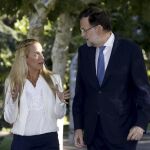 El presidente del Gobierno, Mariano Rajoy, ha recibido hoy en la Moncloa a Lilian Tintori, esposa del opositor venezolano Leopoldo López