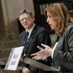 La presidenta de la Junta de Andalucía, Susana Díaz (d), y el president de la Generalitat, Ximo Puig