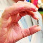 Implantan el marcapasos sin cables más pequeño del mundo