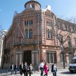 En la imagen, la Casa de la Premsa, situada en la avenida Rius i Taulet