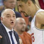Ayón atiende a Laso