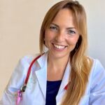 Una pediatra triunfa en las redes por intentar convencer a una madre 'antivacunas'